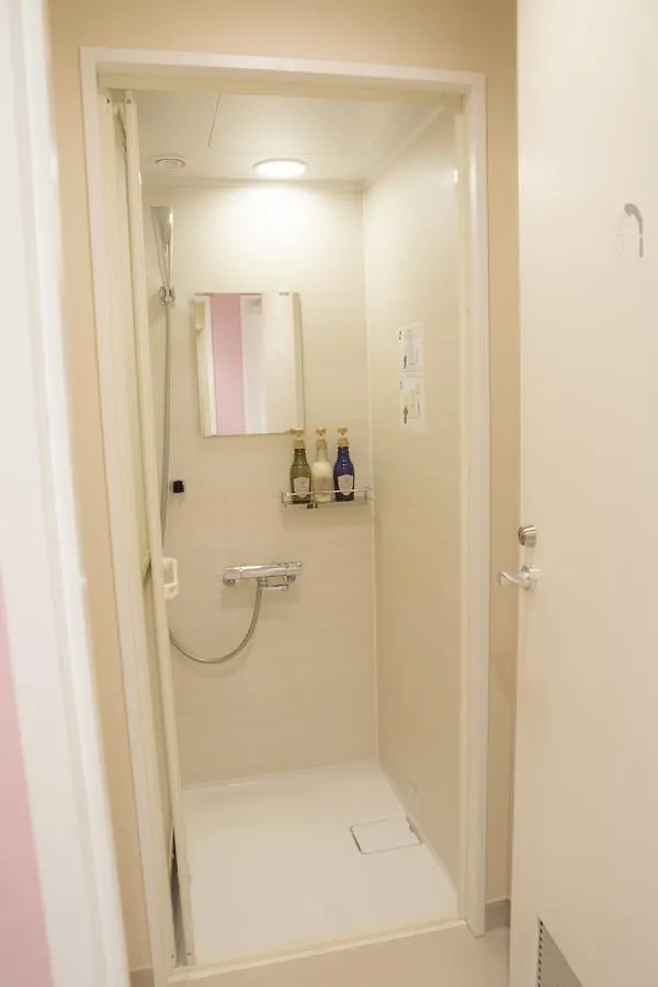Capsule hotel Akihabara Bay Hotel Tokyo